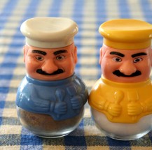 Turkish salt and pepper shakers Turkish salt and pepper shakers