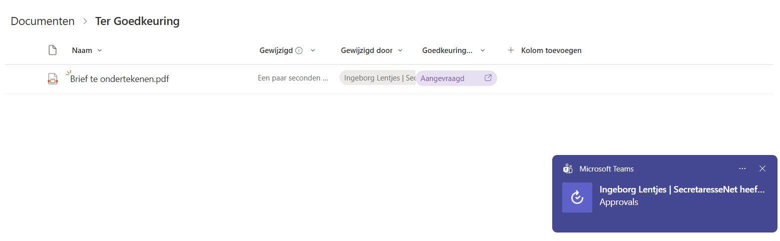 goedkeuring aangevraag en melding in Teams