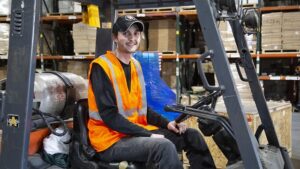 ekenamillwork-forklift-4074234_640