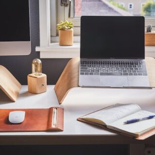 rust en regie in je werkdag_pexels-ken-tomita